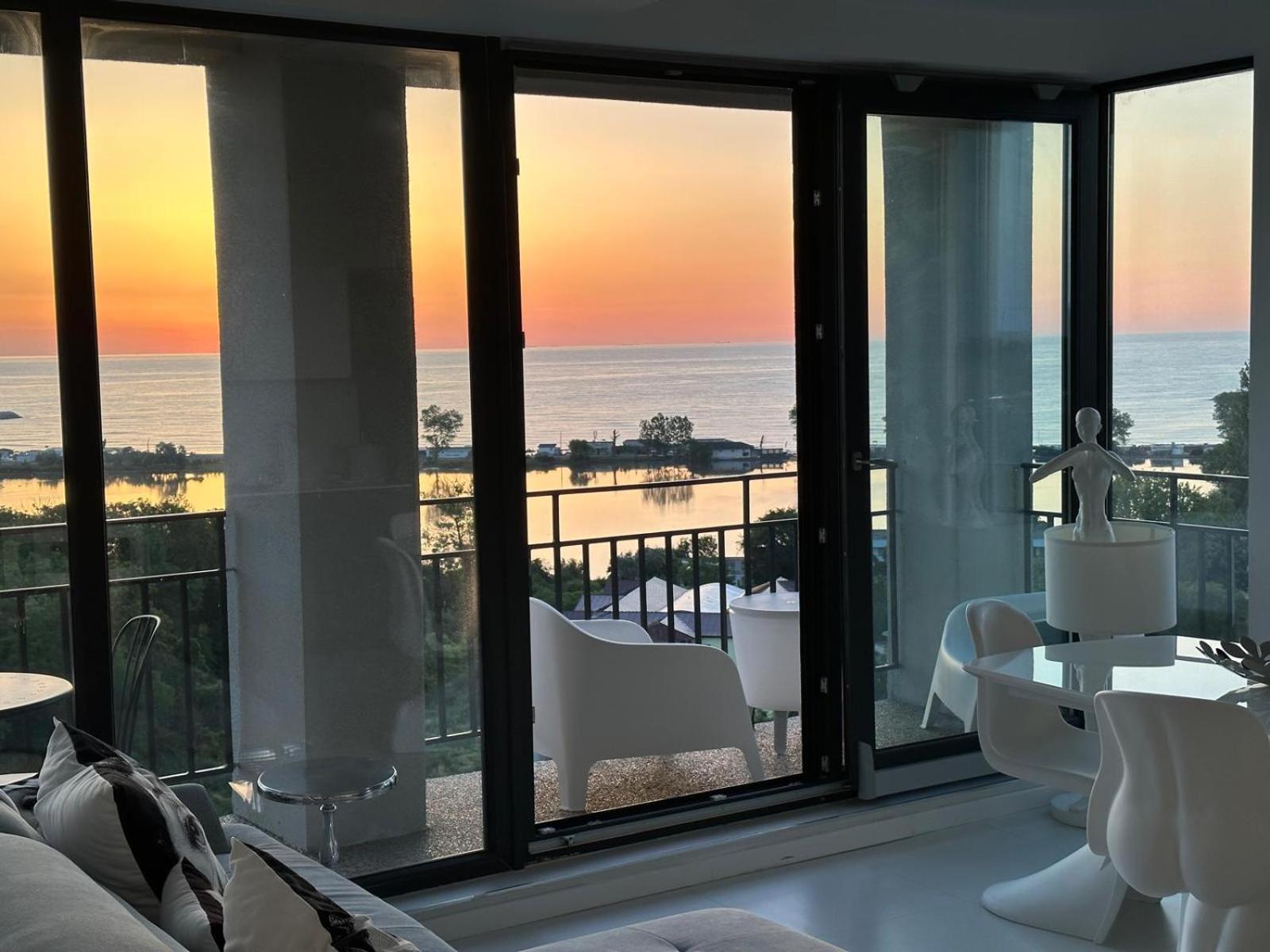 Donna Alba Seaview Penthouse, Casa Ta De Pe Plaja Apartment Neptun Bagian luar foto
